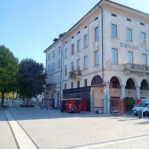 palazzo-clerici.it-lombardy.com/
